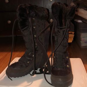 Winter boots size 7.5